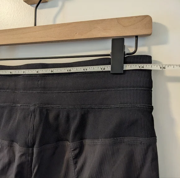 Lululemon Women's Size 6 Athletic Align Joggers, 2 Pair Dance Pants Bundle of 3 - Picture 11 of 16
